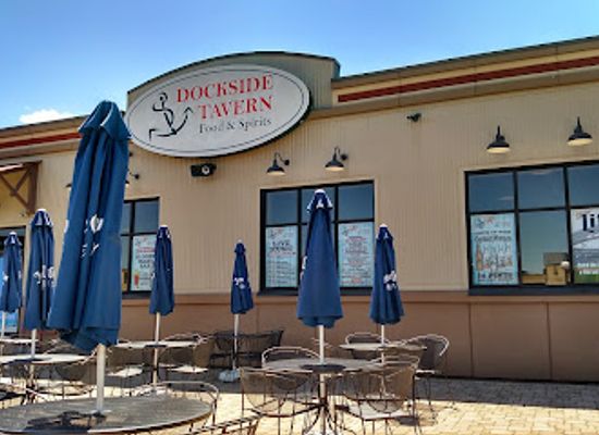 wisconsin/oshkosh/restaurant/dockside-tavern