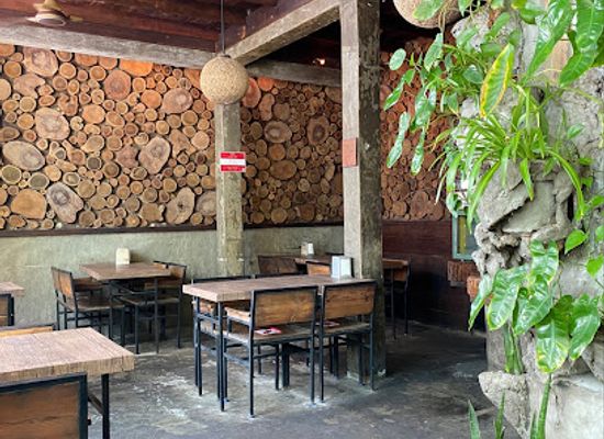 maldives/male/restaurant/koththu-hut