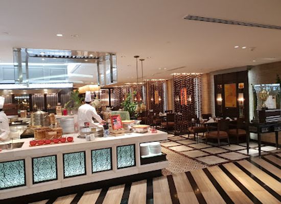 philippines/manila/restaurant/hidden-room-spiral-sofitel-philippine-plaza