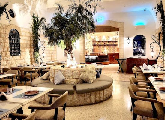 qatar/al-daayen/restaurant/bayt-el-talleh-restaurant