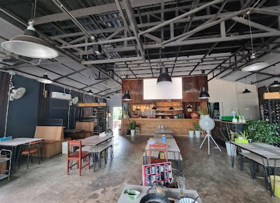 laos/thakhek/restaurant/nguaphao-hot-pot-thakhek