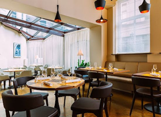 latvia/riga/art-nouveau-district/restaurant/locale-restaurant