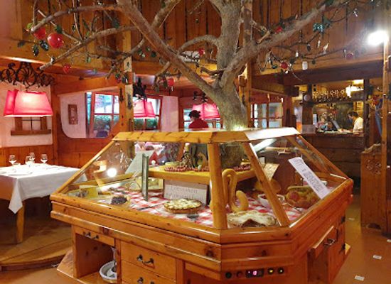 italy/courmayeur/restaurant/le-vieux-pommier