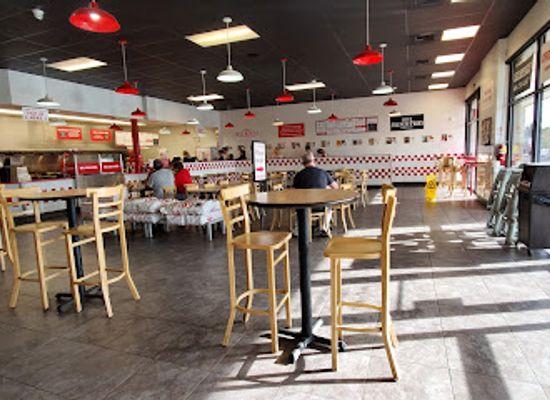 montana/kalispell/restaurant/five-guys