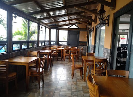 mauritius/flacq/restaurant/chez-dhiraj-fine-foods