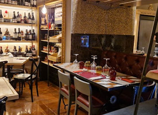 italy/campania/restaurant/januarius