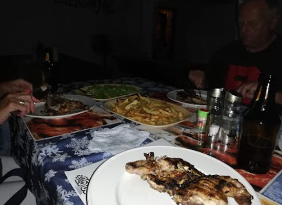 mozambique/ponta-do-ouro/restaurant/mama-alice-chicken