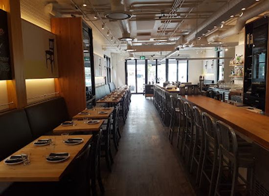 canada/saskatoon/restaurant/una-pizza-wine-saskatoon
