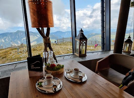 slovakia/low-tatras-national-park/restaurant/rotunda-restaurant