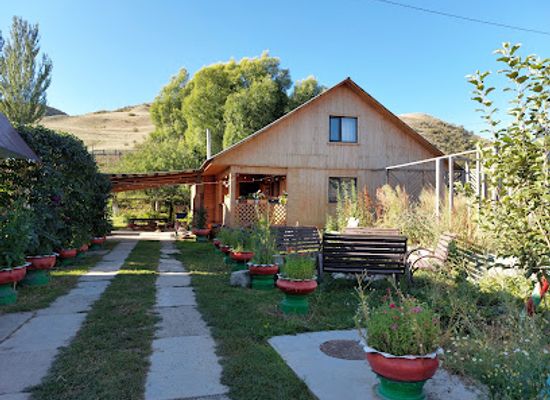 kazakhstan/tian-shan/restaurant/gostevoy-dom-temirkhana-umbetaliyeva