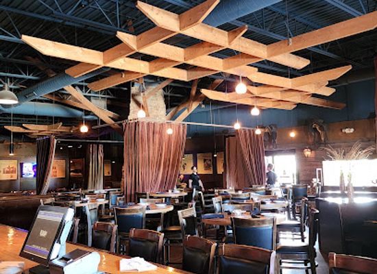 illinois/aurora/restaurant/the-turf-room