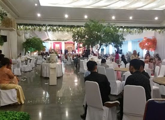 indonesia/north-sulawesi/restaurant/nyiur-melambai