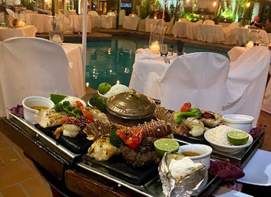 aruba/fontein-cave/restaurant/papiamento-restaurant