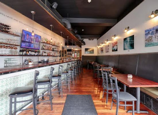 new-york/greater-niagara/restaurant/wine-on-third-bistro-bar