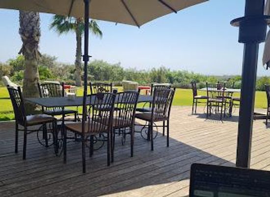morocco/essaouira/restaurant/club-house-du-golf-de-mogador