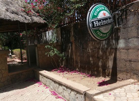 nigeria/kurra-falls/restaurant/colonel-s-garden-restaurant