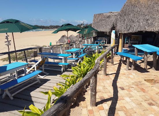 mozambique/tofo-beach/restaurant/dino-s-restaurant-bar