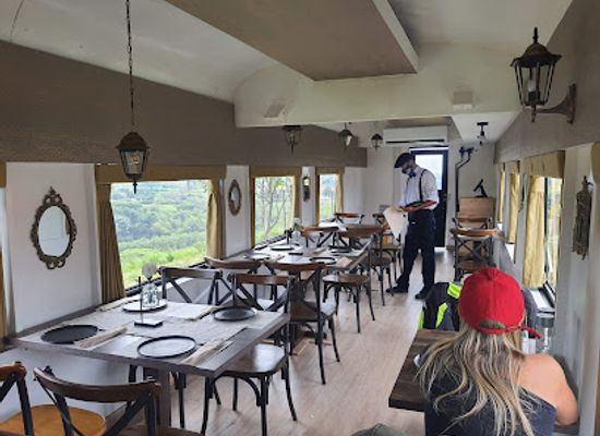 colombia/risaralda-department/restaurant/entre-vagones