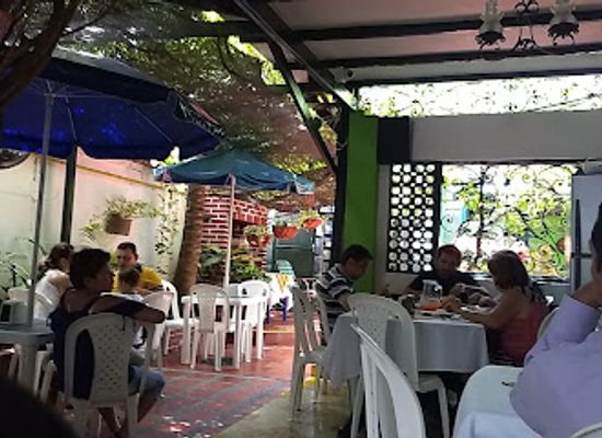 colombia/neiva/restaurant/el-tinajon