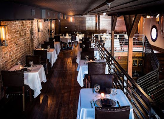 tennessee/east-tennessee/restaurant/lonesome-dove-knoxville