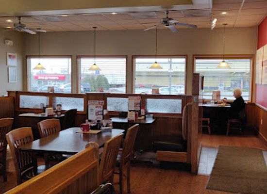 indiana/the-hoosier-national-forest/restaurant/golden-corral-buffet-grill
