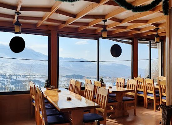 lebanon/bsharri-district/restaurant/paradise-cedars-restaurant-chalets