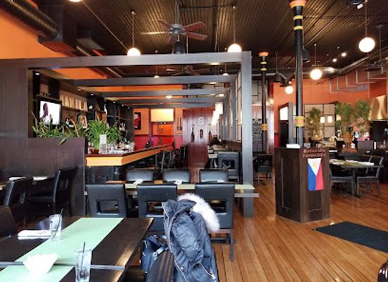 wisconsin/oshkosh/restaurant/manila-resto