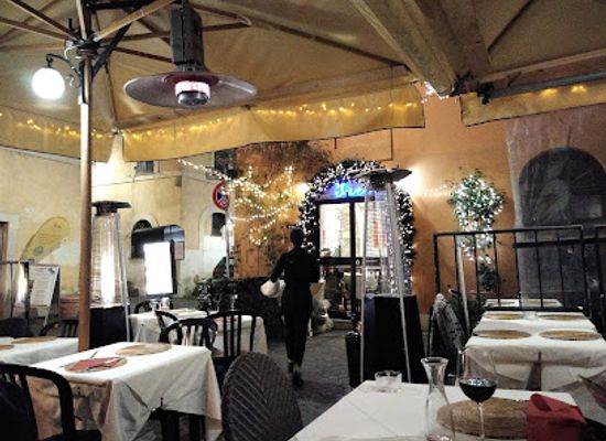 italy/rome/restaurant/iari-the-vino