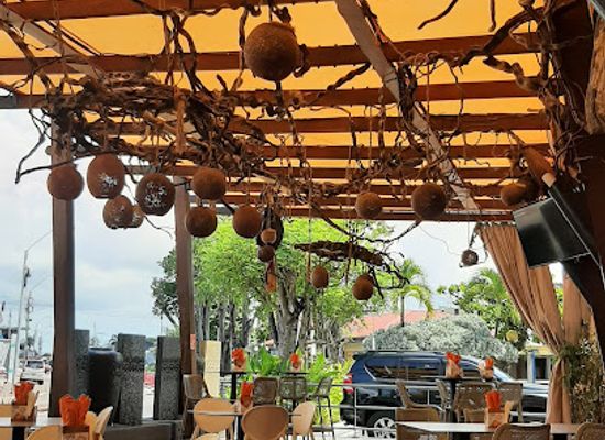 suriname/sipaliwini-district/restaurant/tangelo
