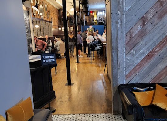 minnesota/winona/restaurant/muddled-thyme-brick-oven-pizza-and-cocktails