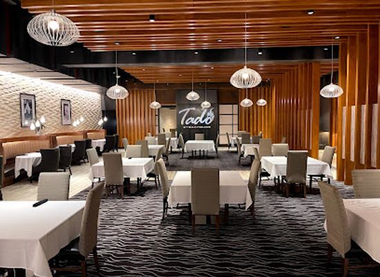 minnesota/glacial-ridge/restaurant/tado-steakhouse