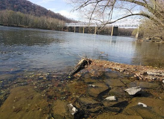 maryland/capital-region/restaurant/chesapeake-ohio-canal