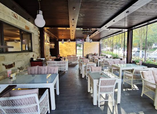 moldova/balti/restaurant/wine-house