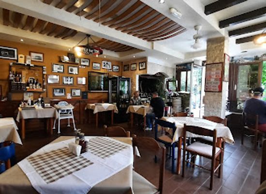 montenegro/budva/restaurant/m-irena