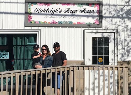 canada/interlake-region/restaurant/kahleigh-s-brew-barn