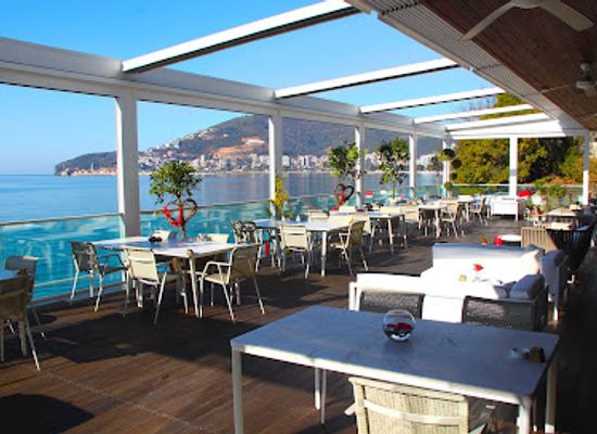 montenegro/budva-riviera/restaurant/dukley-seafront-restaurant