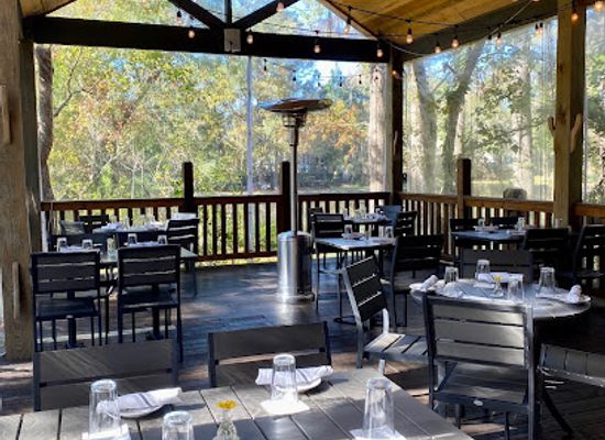 louisiana/slidell/restaurant/palmettos-on-the-bayou