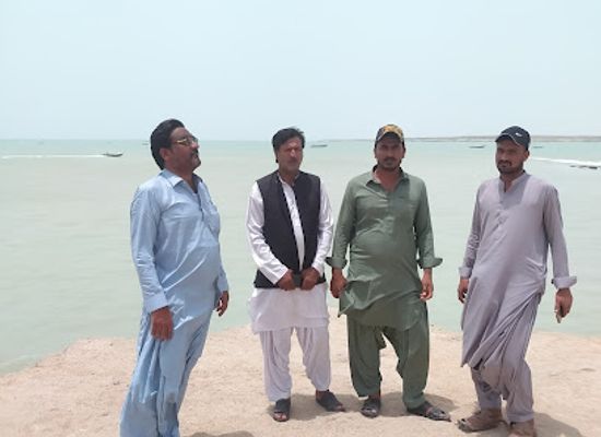 pakistan/makran-coast/restaurant/kund-malir-restaurant