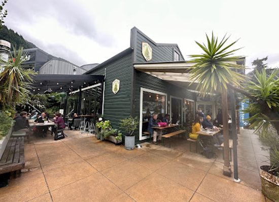 new-zealand/queenstown/restaurant/bespoke-kitchen