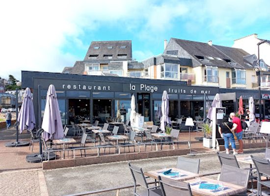 france/côte-de-granit-rose/restaurant/la-plage