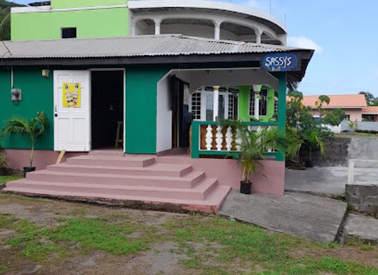 saint-vincent-and-the-grenadines/georgetown/restaurant/sassy-s-hut