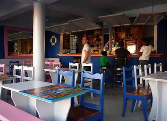 dominica/saint-george/restaurant/indee-s-beach-bar-and-restaurant