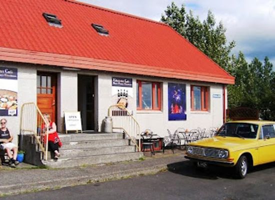 iceland/laugavegur-trail/restaurant/eldsto-art-cafe-restaurant