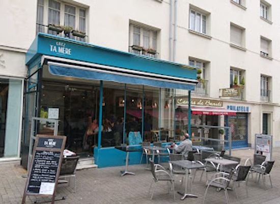 france/nantes/ile-de-nantes/restaurant/chez-ta-mere