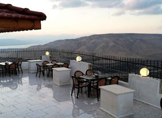 jordan/umm-qais/restaurant/jedara-resort-al-sowaiti