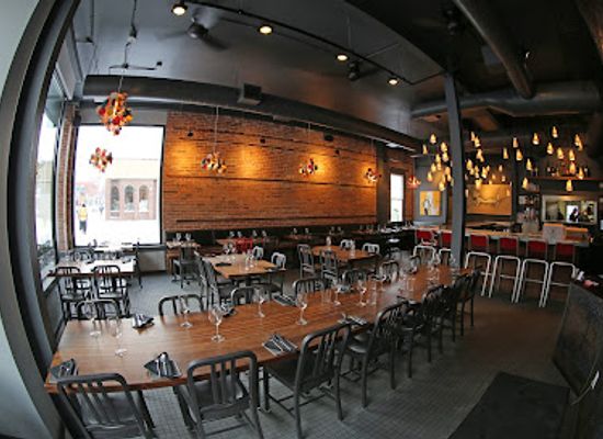 canada/eastern-ontario/restaurant/fauna