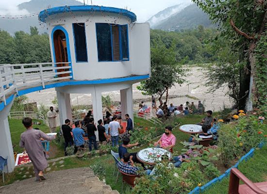 pakistan/kaghan-valley/restaurant/hidden-resorts-al-maidah-hotel-restaurant