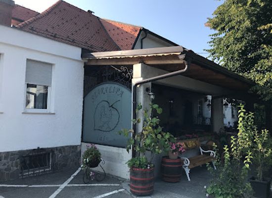 slovenia/maribor/stara-trta/restaurant/gostilna-pri-lipi