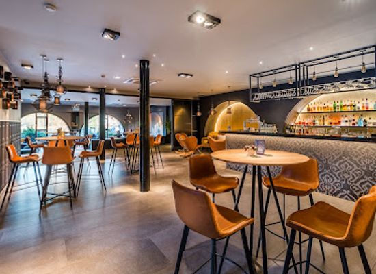 belgium/county-of-flanders/restaurant/genval-les-bains