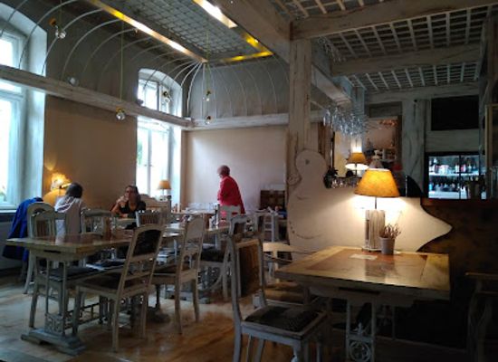poland/poznan/restaurant/ptasie-radio